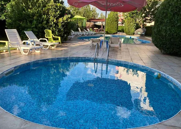 Sunny Gardens Apartmán Sluneční pobřeží